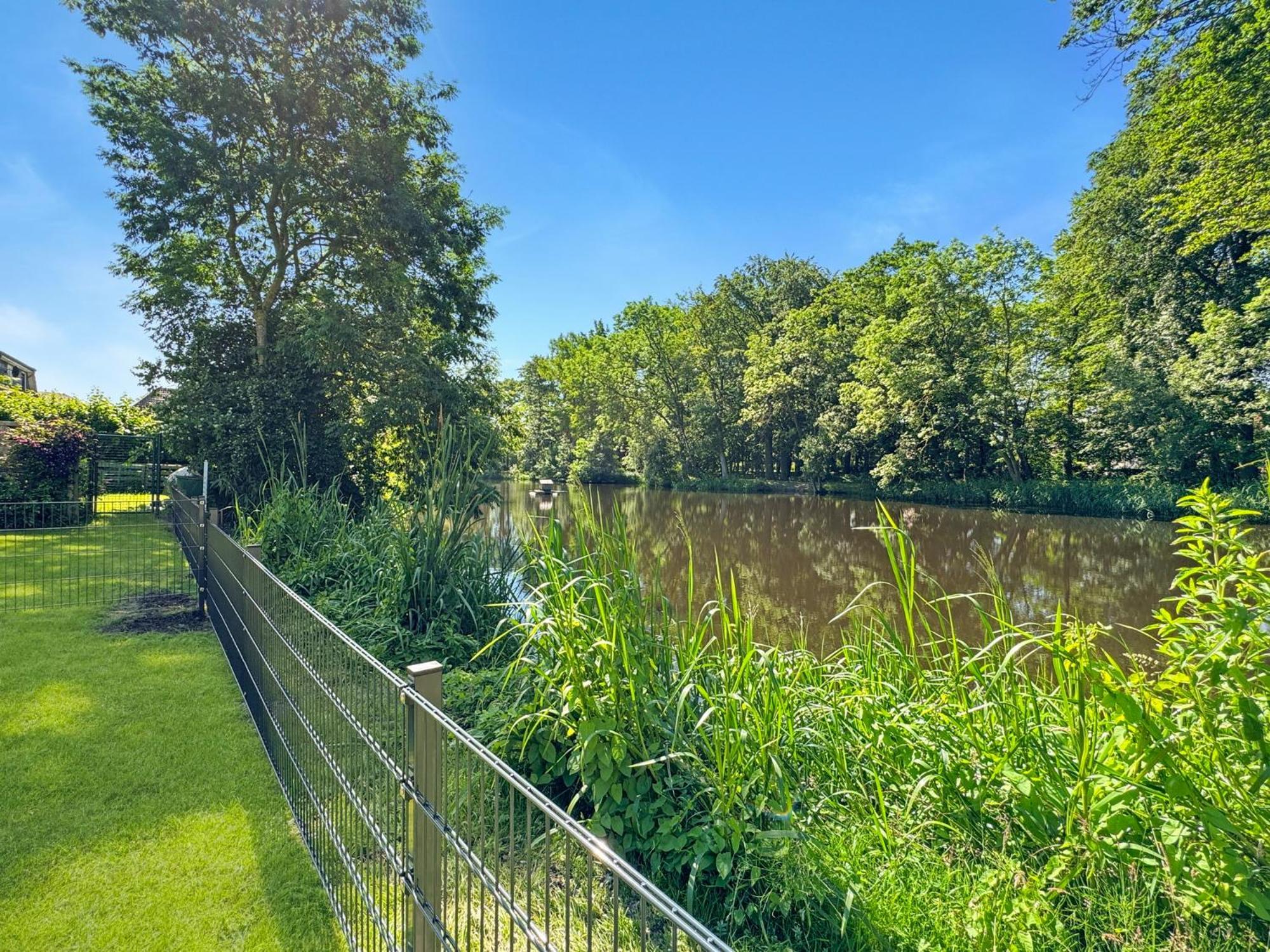 Cblue: Seeblick, Kamin, Wallbox, Natur Бентвиш Экстерьер фото